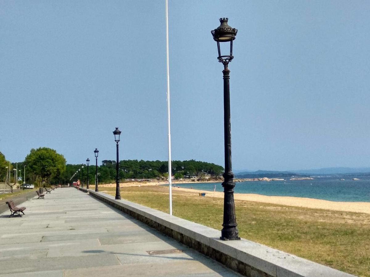 Rias Baixas En Ribeira Piso Centrico Con Parking Y Wifi Apartment Bagian luar foto