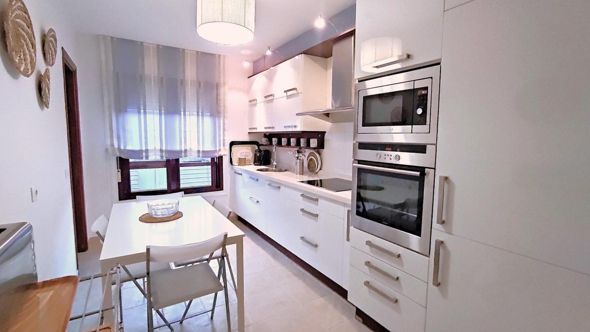 Rias Baixas En Ribeira Piso Centrico Con Parking Y Wifi Apartment Bagian luar foto